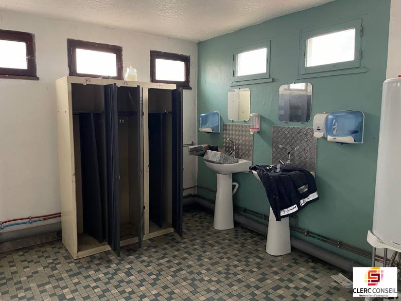 Location - Local d'activité 950m² - Verneuil d'avre et d'iton