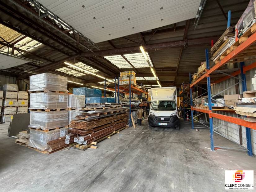 Location - Local d'activité 280m² - Sotteville-lès-rouen