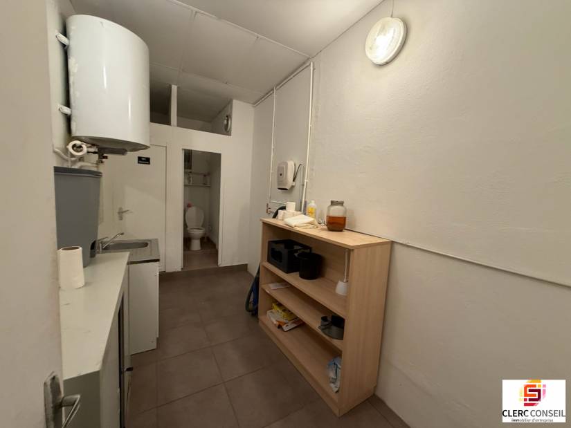 Location - Local d'activité 280m² - Sotteville-lès-rouen