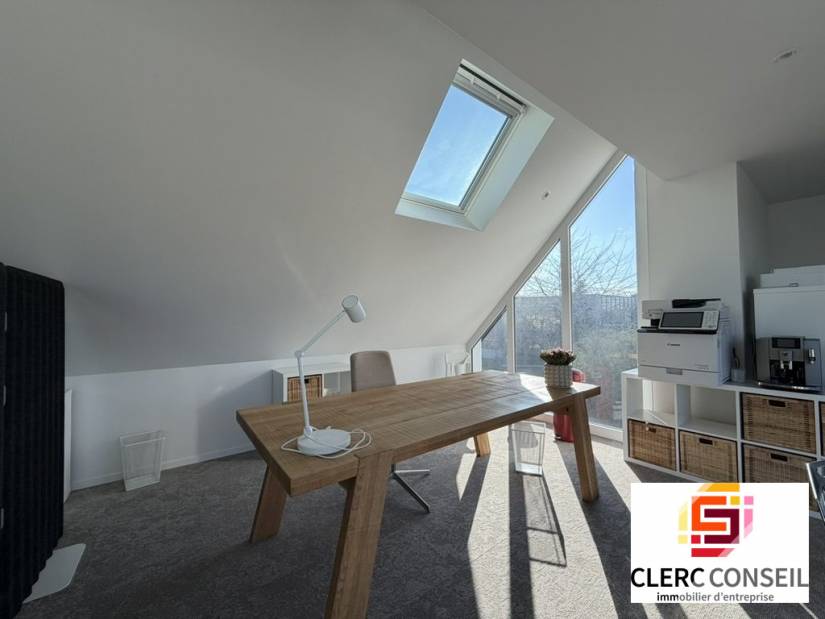 Location - Bureaux 73m² - Mont-saint-aignan