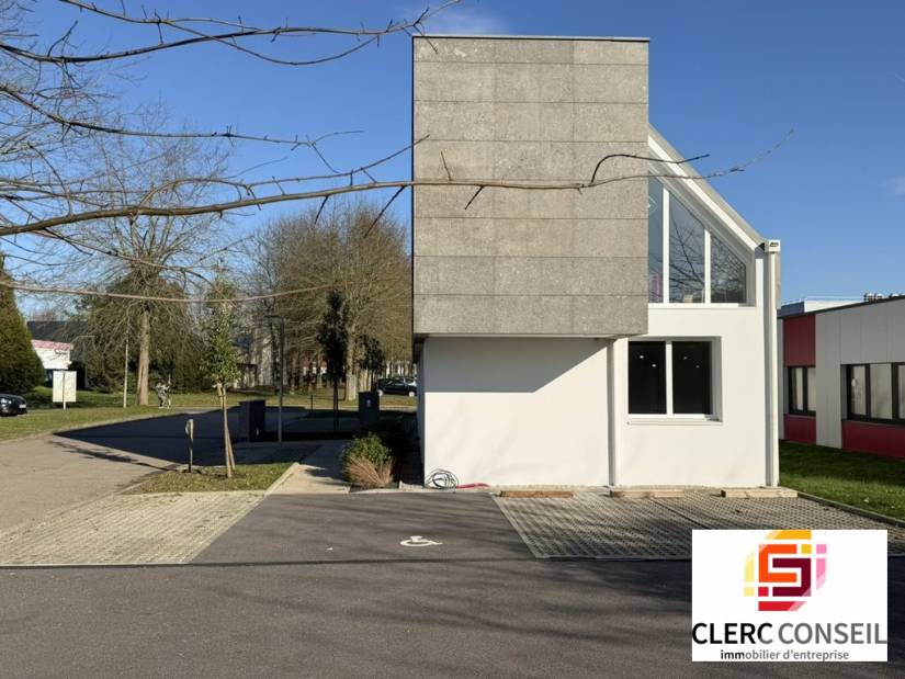 Location - Bureaux 73m² - Mont-saint-aignan