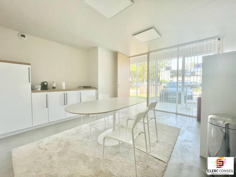 Location - Bureaux 22m² - Mont-saint-aignan