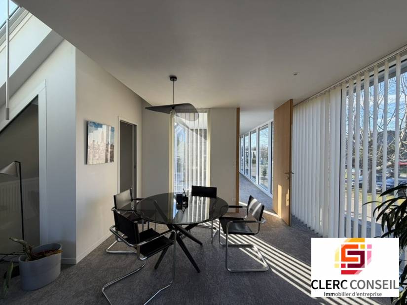Location - Bureaux 115m² - Mont-saint-aignan