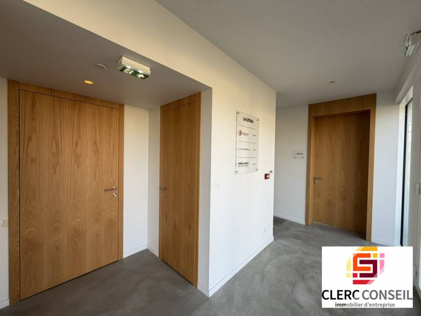 Location - Bureaux 115m² - Mont-saint-aignan