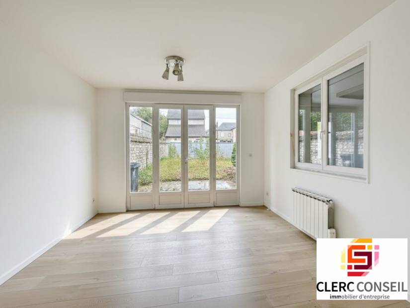 Location - Local commercial 87m² - Saint-Étienne-du-rouvray