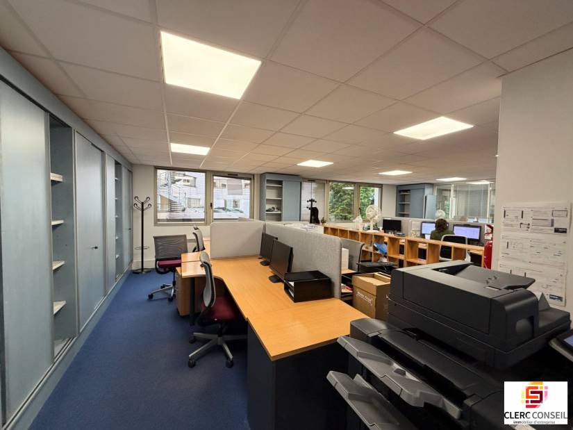 Location - Bureaux 1143m² - Rouen