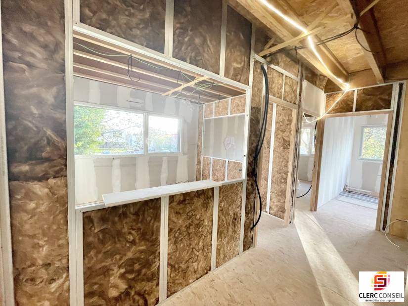 Location - Bureaux 85m² - Mont-saint-aignan