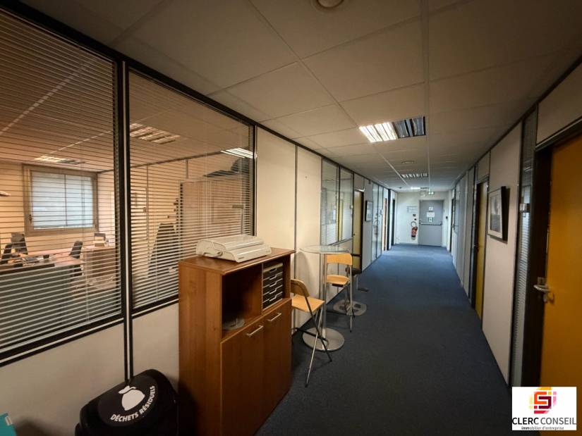 Location - Bureaux 866m² - Rouen