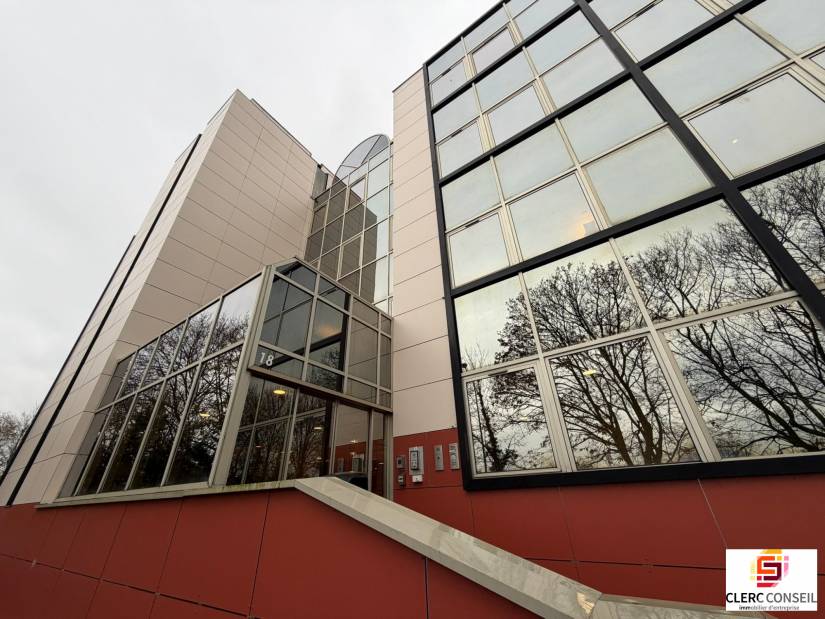 Location - Bureaux 866m² - Rouen