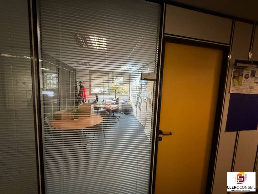 Location - Bureaux 866m² - Rouen