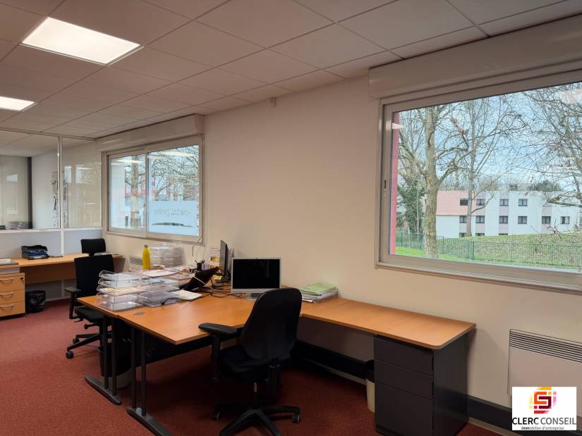 Location - Local d'activité 835m² - Le grand-quevilly