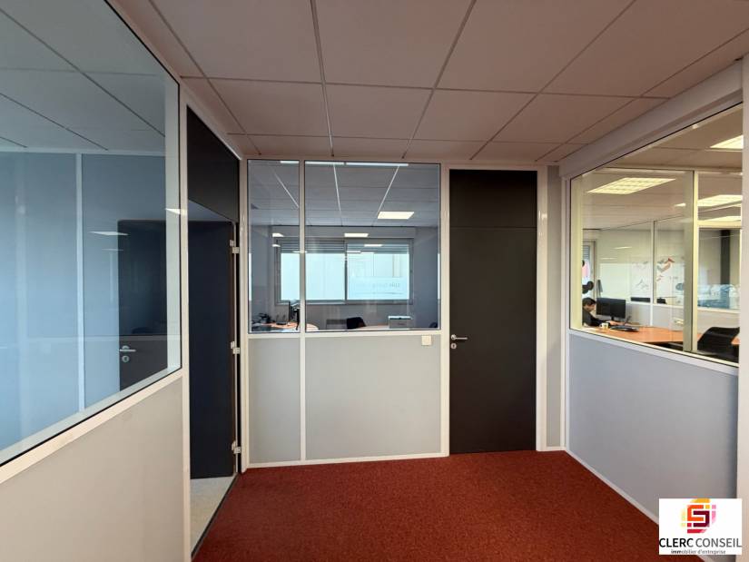 Location - Local d'activité 835m² - Le grand-quevilly