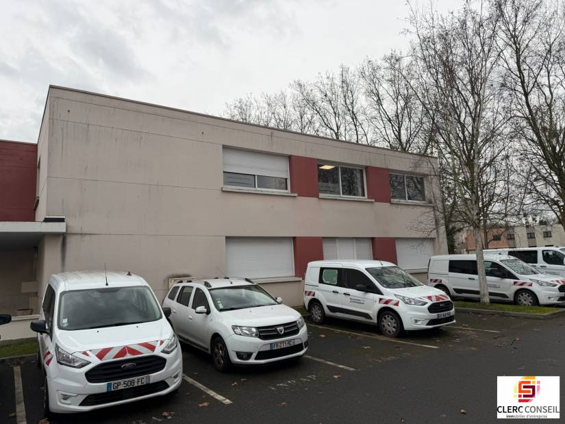 Location - Local d'activité 835m² - Le grand-quevilly