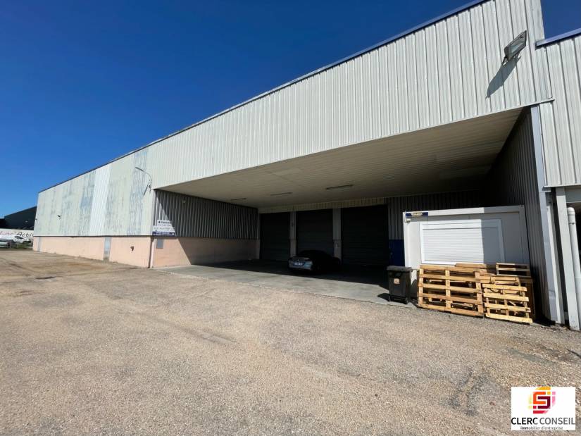 Location - Local d'activité 4723m² - Saint-Étienne-du-rouvray