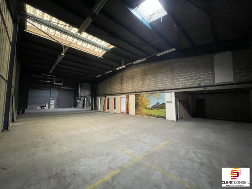 Location - Local d'activité 600m² - Sotteville-lès-rouen