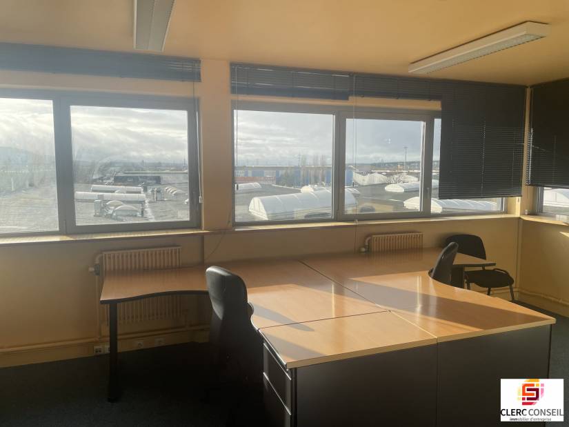 Location - Bureaux 194m² - Sotteville-lès-rouen
