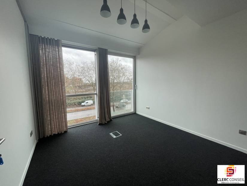 Location - Bureaux 167m² - Rouen