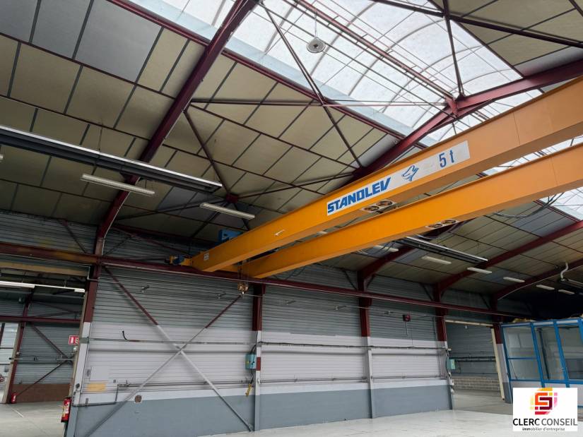 Location - Local d'activité 3105m² - Louviers