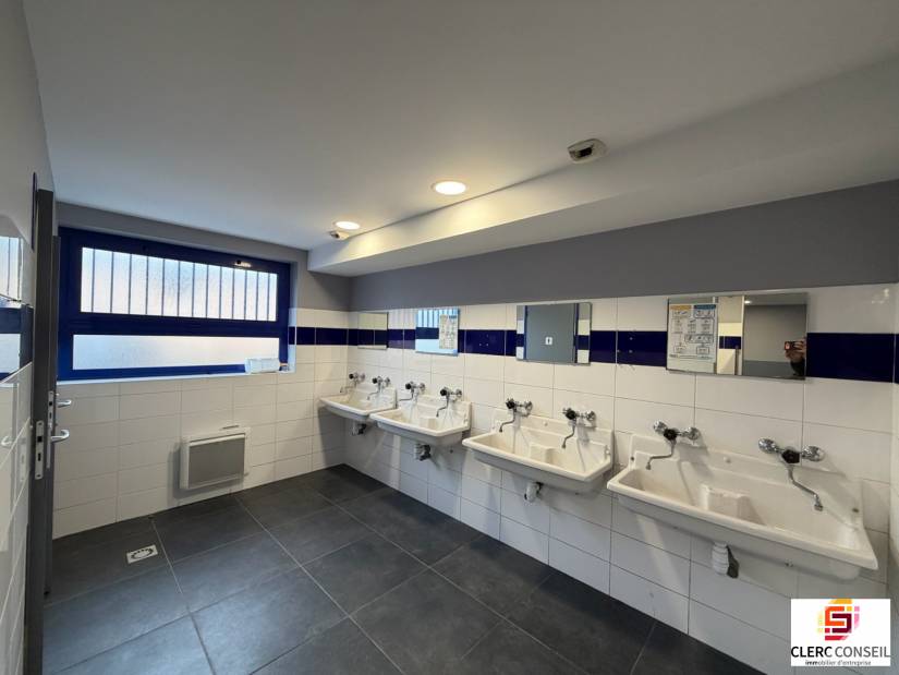 Location - Local d'activité 3105m² - Louviers