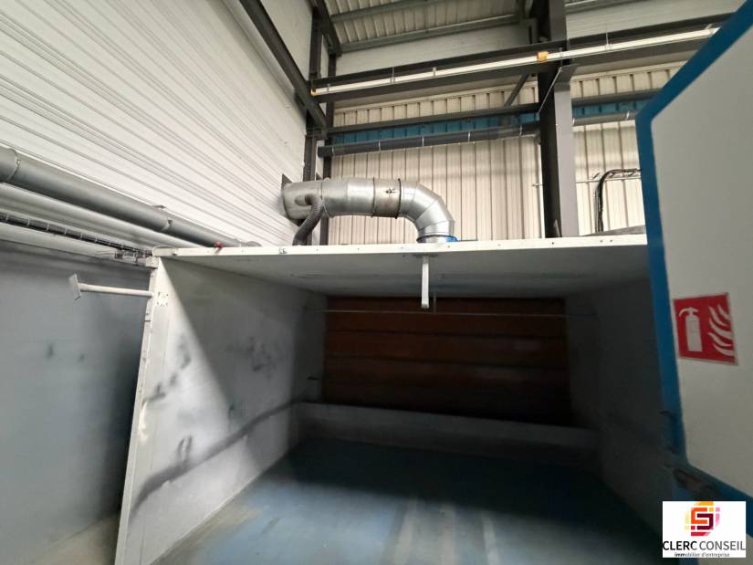 Location - Local d'activité 3105m² - Louviers