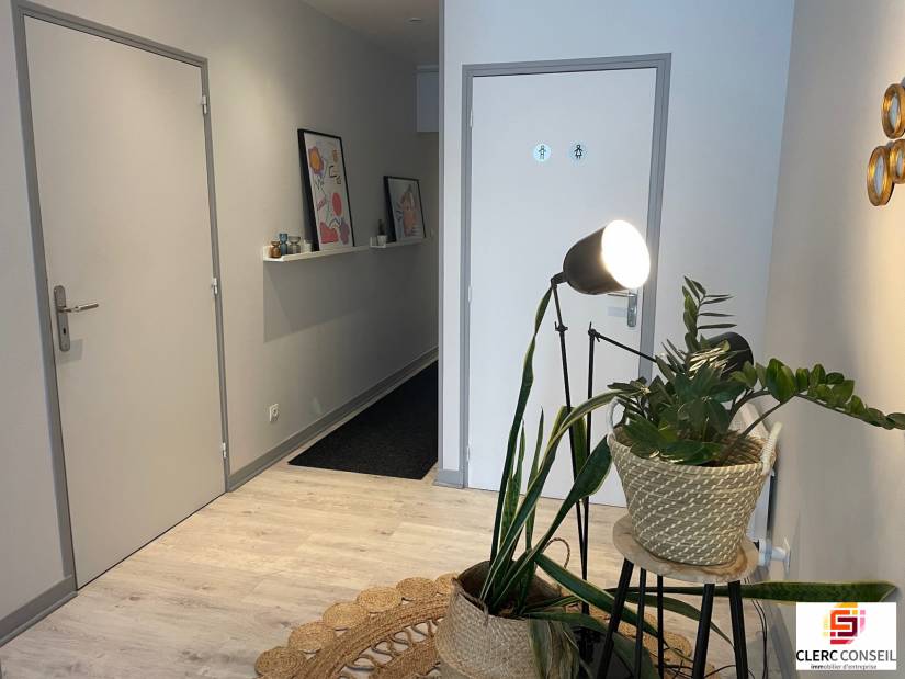 Location - Bureaux 162m² - Évreux