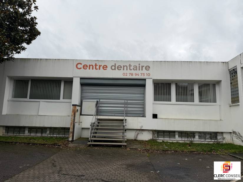 Location - Bureaux 548m² - Petit-couronne