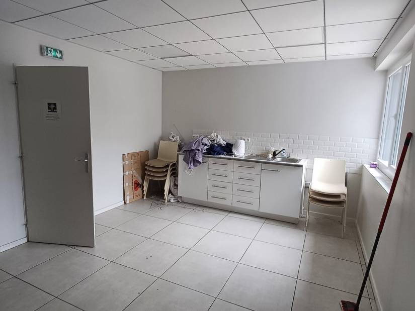 Location - Bureaux 548m² - Petit-couronne