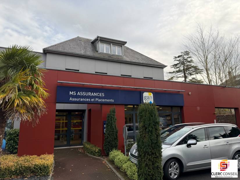 Location - Local commercial 210m² - Bois-guillaume