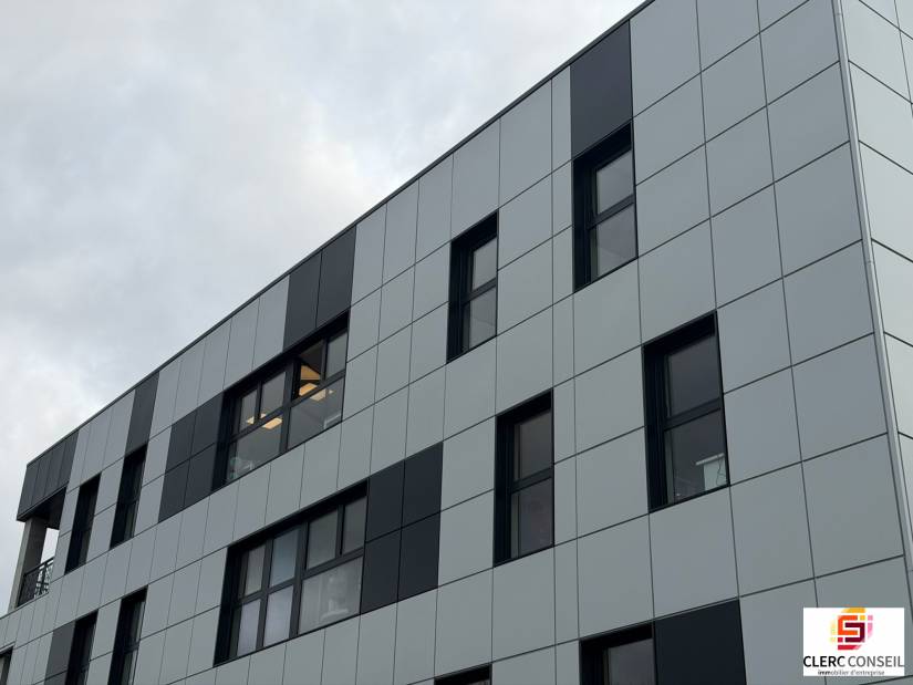 Location - Bureaux 228m² - Mont-saint-aignan