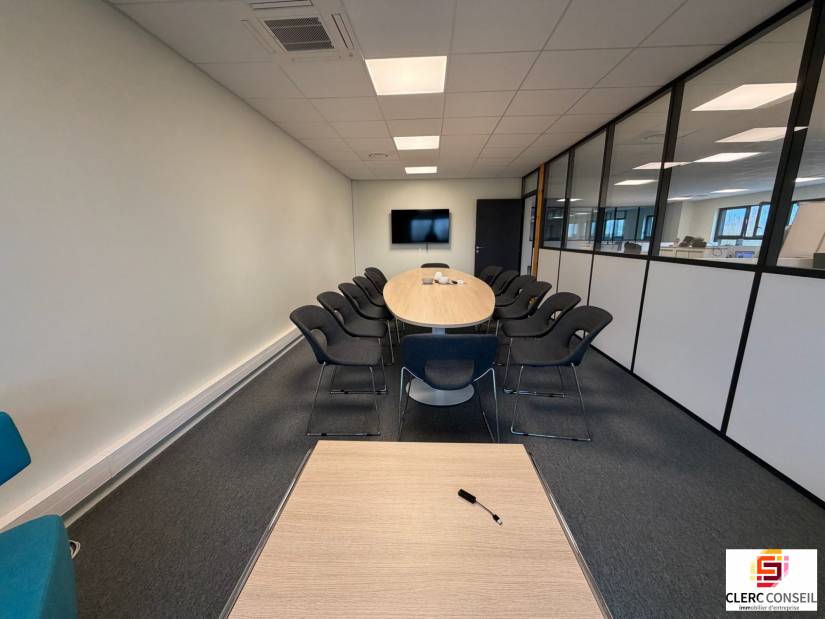 Location - Bureaux 228m² - Mont-saint-aignan