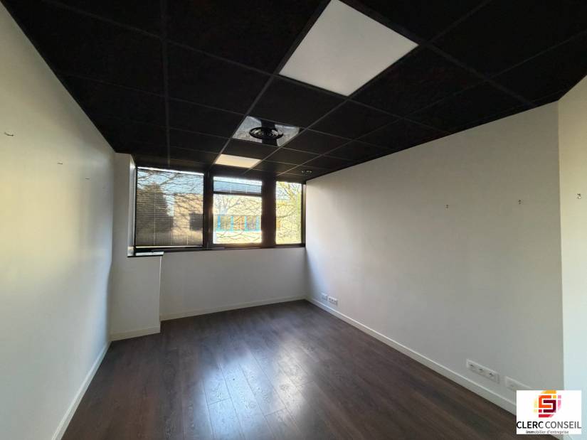 Location - Bureaux 454m² - Mont-saint-aignan