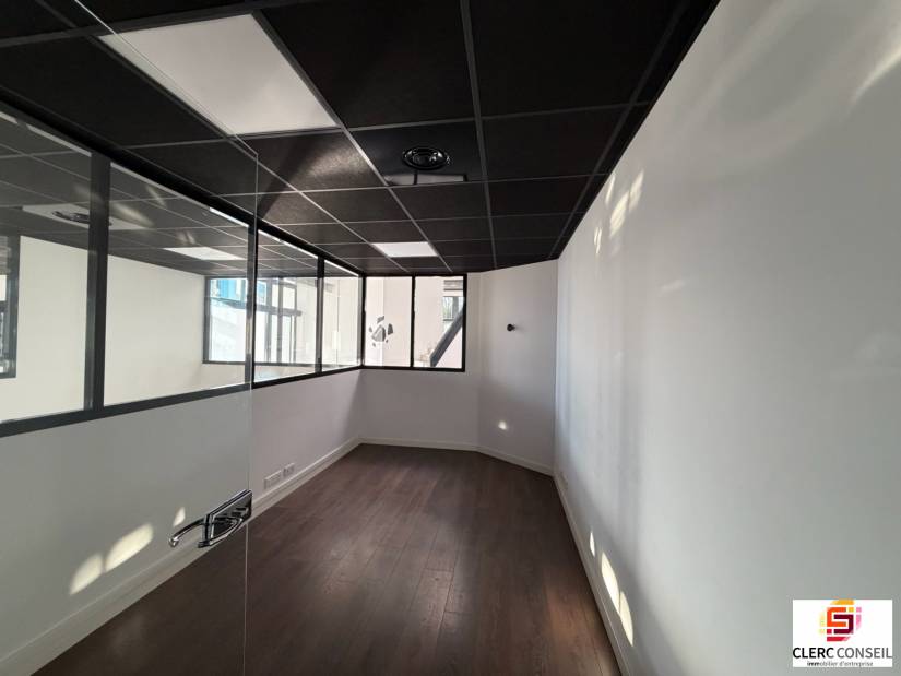 Location - Bureaux 454m² - Mont-saint-aignan