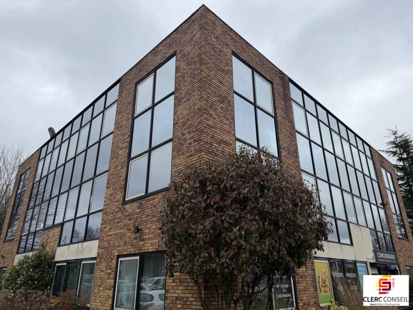 Location - Bureaux 205m² - Mont-saint-aignan