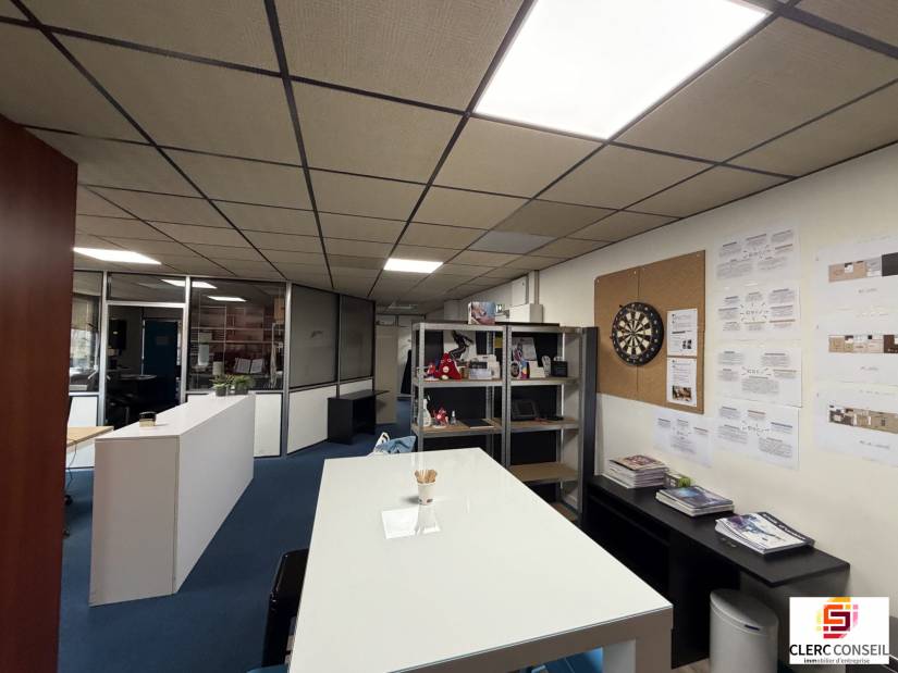 Location - Bureaux 205m² - Mont-saint-aignan
