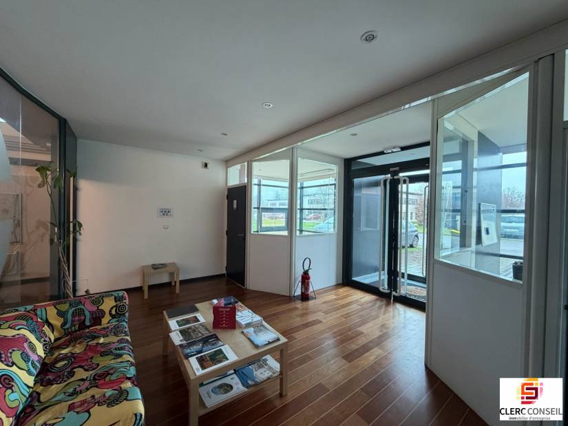 Location - Bureaux 230m² - Mont-saint-aignan