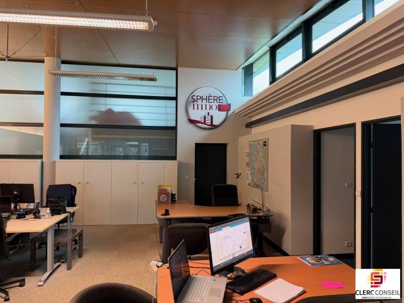 Location - Bureaux 230m² - Mont-saint-aignan