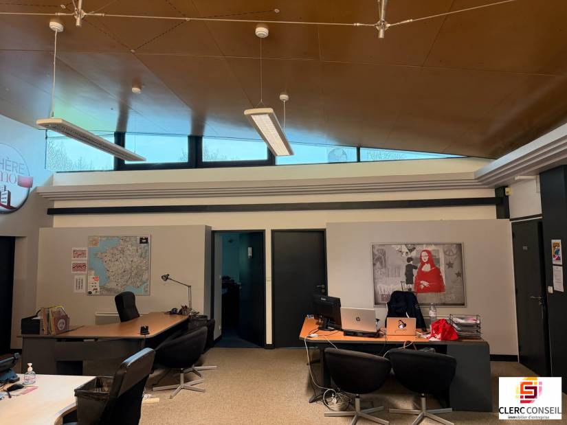 Location - Bureaux 230m² - Mont-saint-aignan