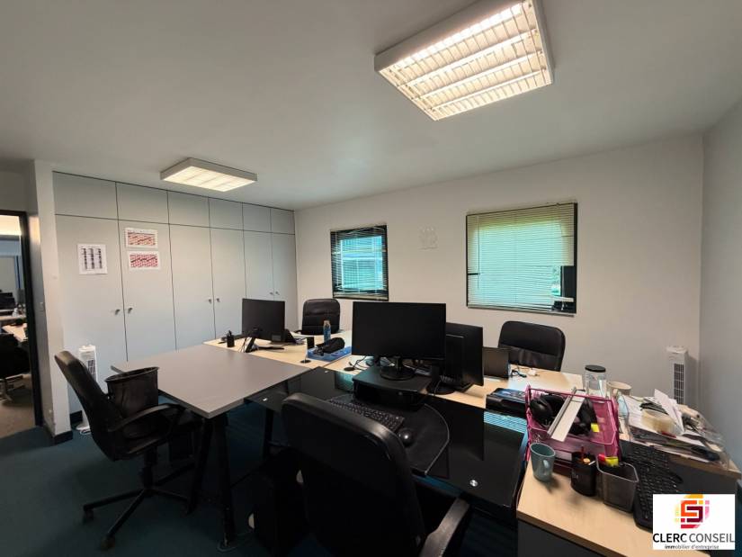 Location - Bureaux 230m² - Mont-saint-aignan