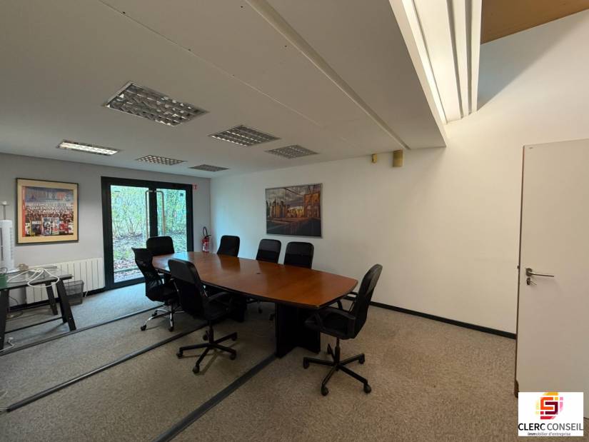 Location - Bureaux 230m² - Mont-saint-aignan