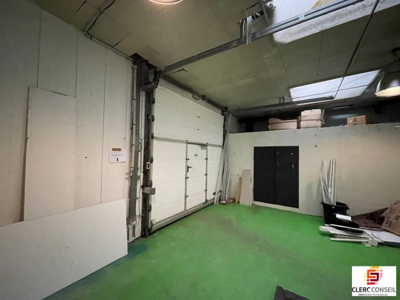 Location - Bureaux 191m² - Bihorel