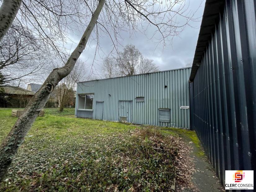 Location - Bureaux 191m² - Bihorel