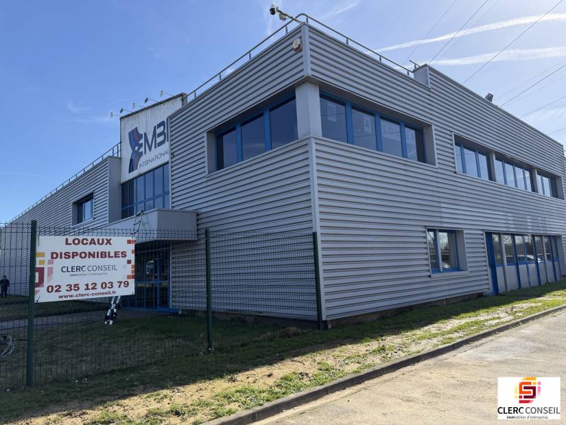 Location - Local d'activité 1500m² - La vaupalière