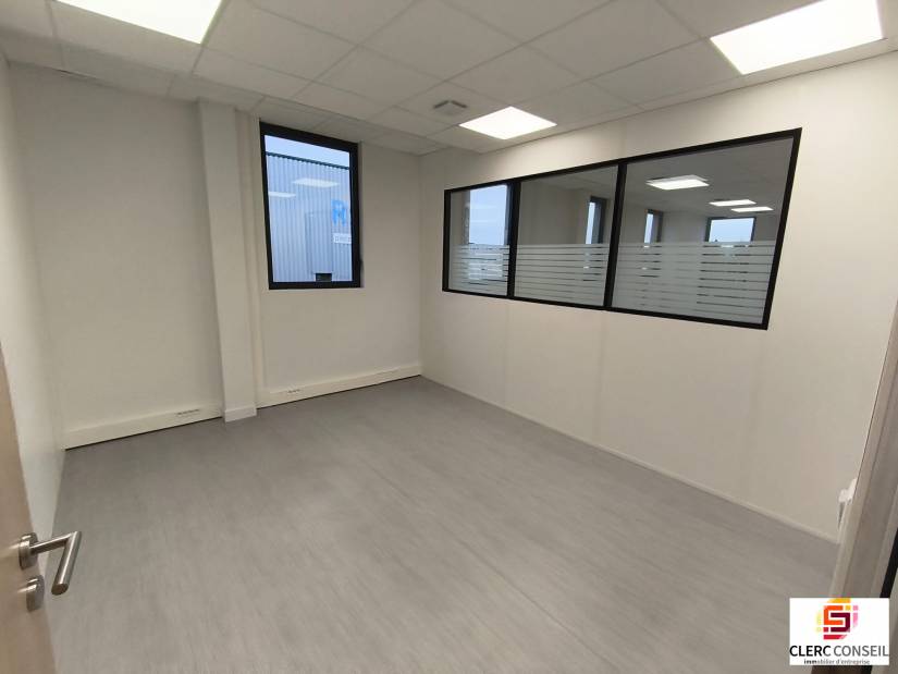 Location - Bureaux 149m² - Le petit-quevilly