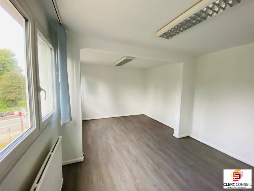 Location - Bureaux 72m² - Bois-guillaume