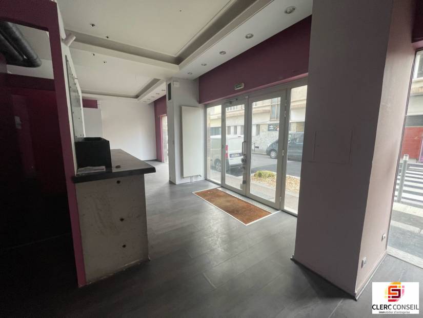 Location - Local commercial 118m² - Rouen