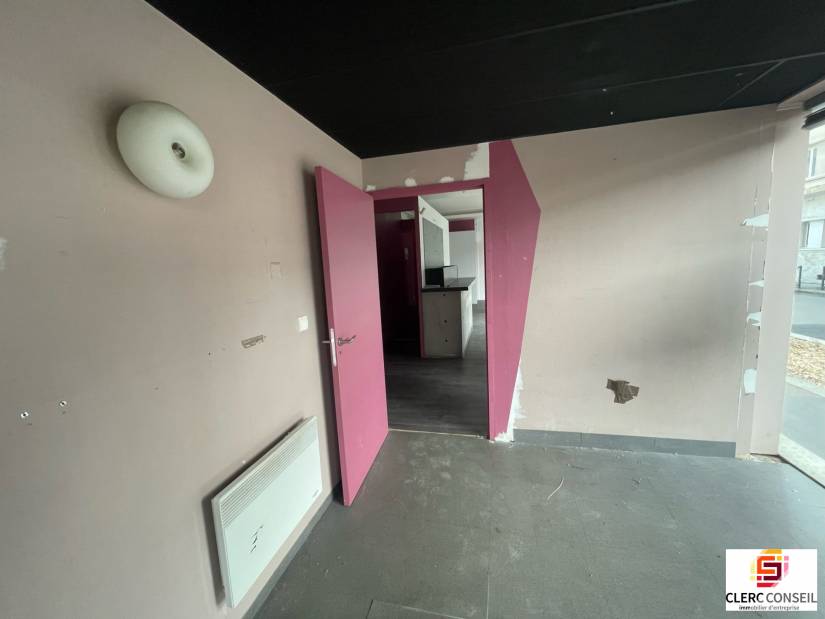 Location - Local commercial 118m² - Rouen
