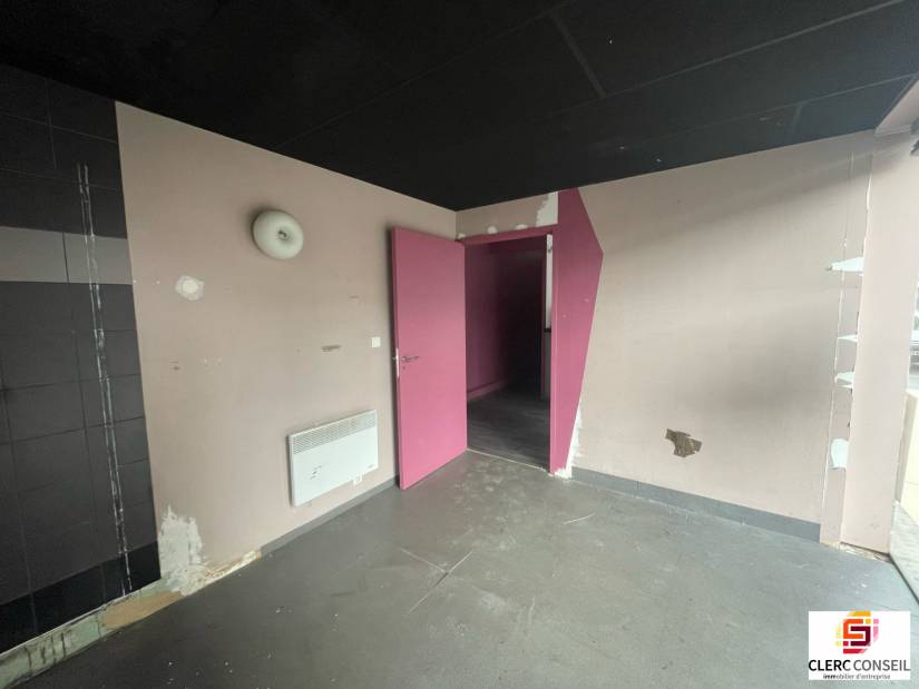 Location - Local commercial 118m² - Rouen