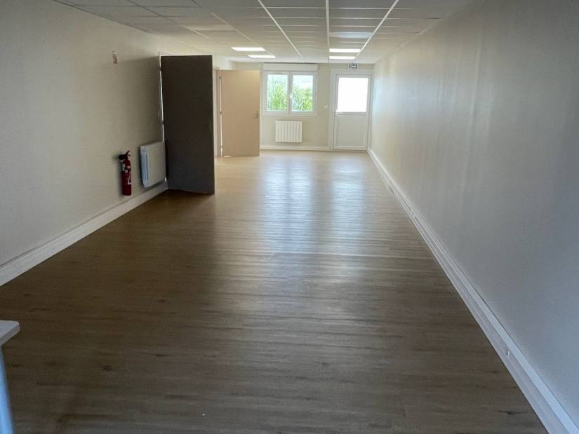 Location - Bureaux 84m² - Évreux