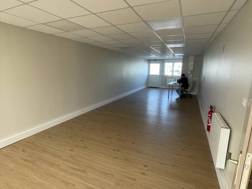 Location - Bureaux 84m² - Évreux