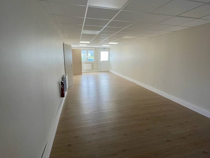 Location - Bureaux 84m² - Évreux